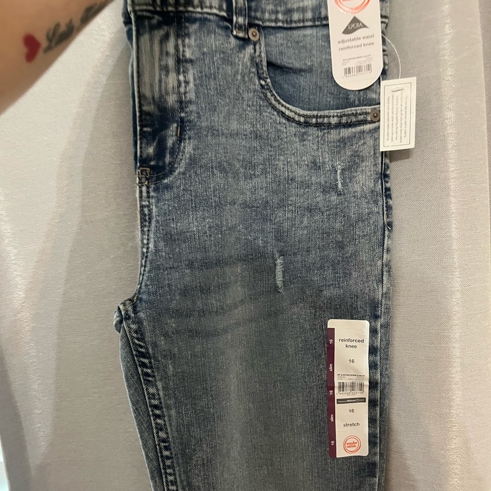 Boys 16 slim jeans BNWT